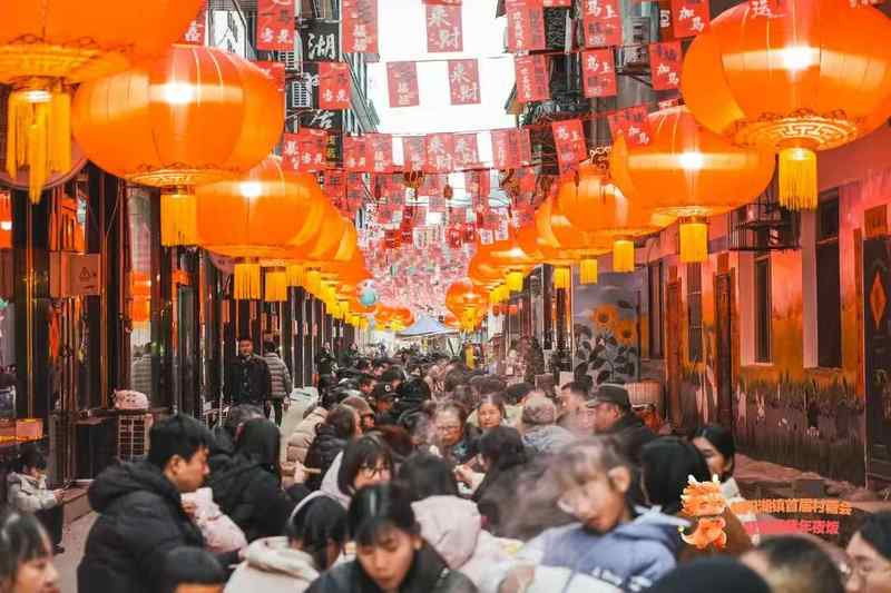  热气腾腾的中国年｜成都很“甜”：一“村糖”，粘万象 新闻 热气腾腾的中国年｜成都很“甜”：一“村糖”，粘万象 新闻