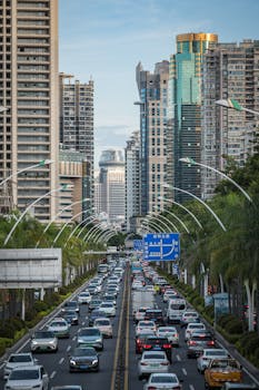  经纪业务投诉集中显现，中证协季度简报揭示行业痛点；券商服务优化方向渐明。 股票财经 经纪业务投诉集中显现，中证协季度简报揭示行业痛点；券商服务优化方向渐明。 股票财经