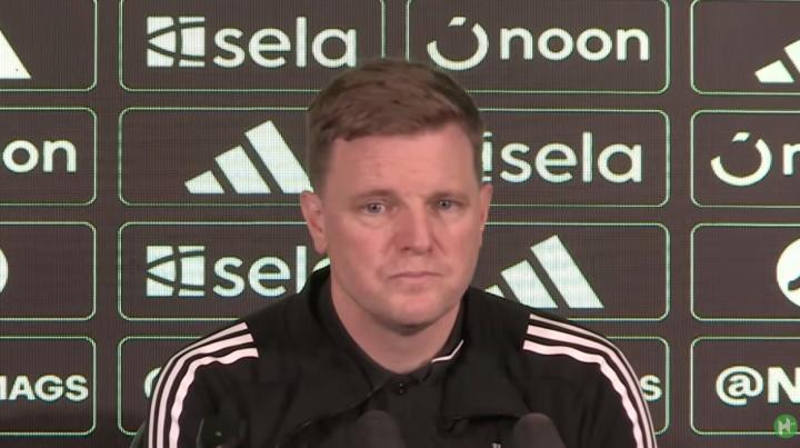  纽卡主场德比失利，球员集体缺席采访，记者直言不可接受。 体育新闻