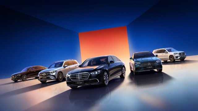  燃油机还能走多远？探讨超豪华品牌的“电改”困境 新闻